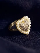 RING WITH A HEART
