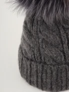 Beanie with wool and pom-pom