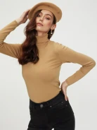 Caramel-colored beret