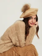 Caramel beret with crystals