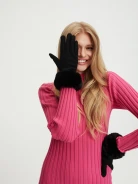 Black knitted gloves