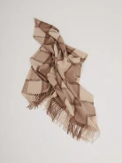 Checkered scarf with tassels at the ends