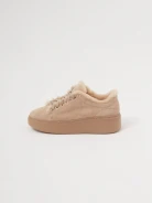 Karmelowe skórzane sneakersy z kożuszkiem
