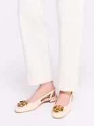 Leather ballerina flats with decorative flowers