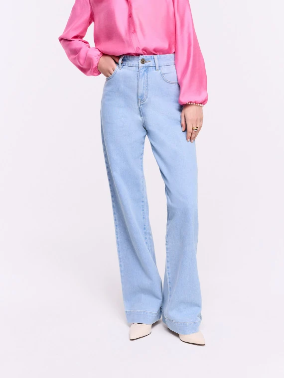 Light blue jeans with straight legs