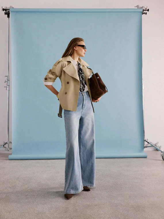 Light-colored wide-leg jeans