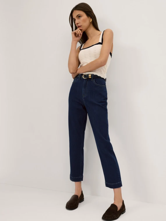 Navy blue cropped jeans