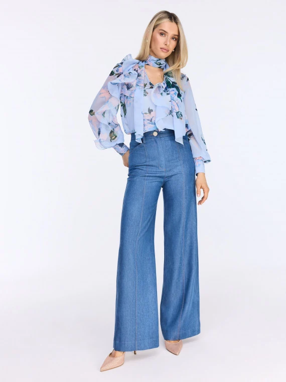 High-waisted denim pants