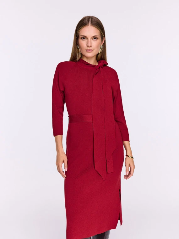 Burgundy knit dress with a tie at the neckline
