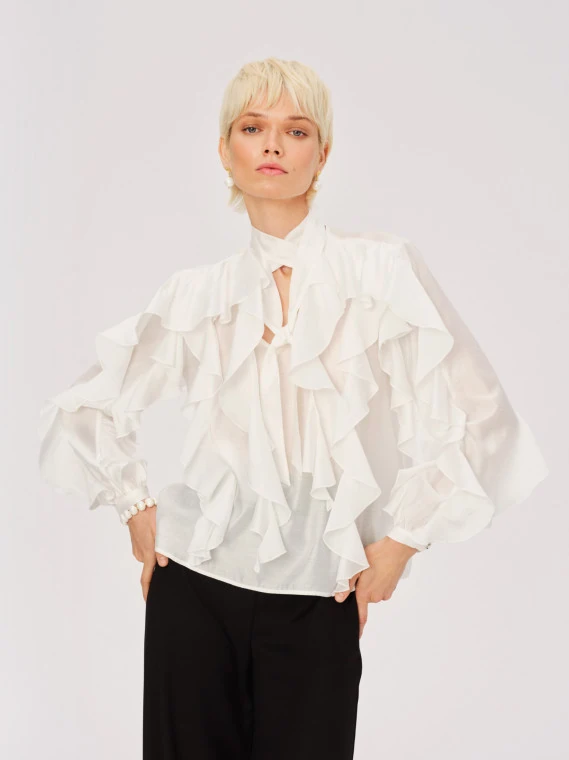Elegant blouse with ruffles
