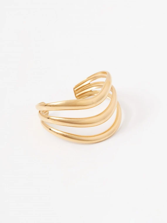 Gold bracelet