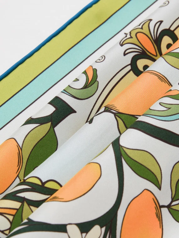 Silk scarf with a lemon pattern