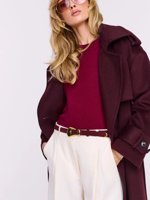 Burgundy bombato leather belt with decorative buckle