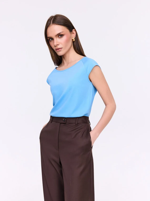 Blue short-sleeved blouse