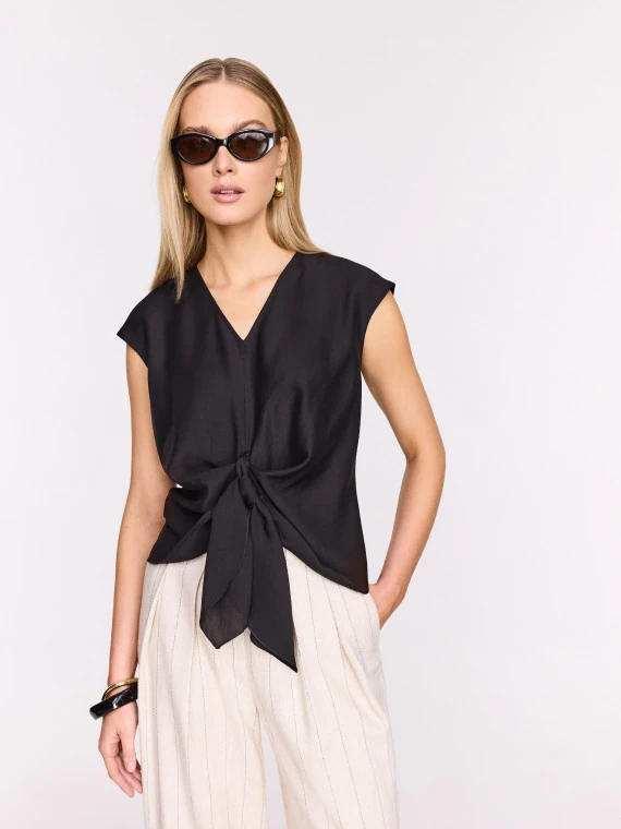 Black blouse with a tie