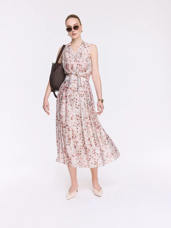Midi skirt made of lyocell with a floral print