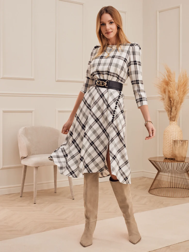 CHECKERED DRESS WITH BUTTONS