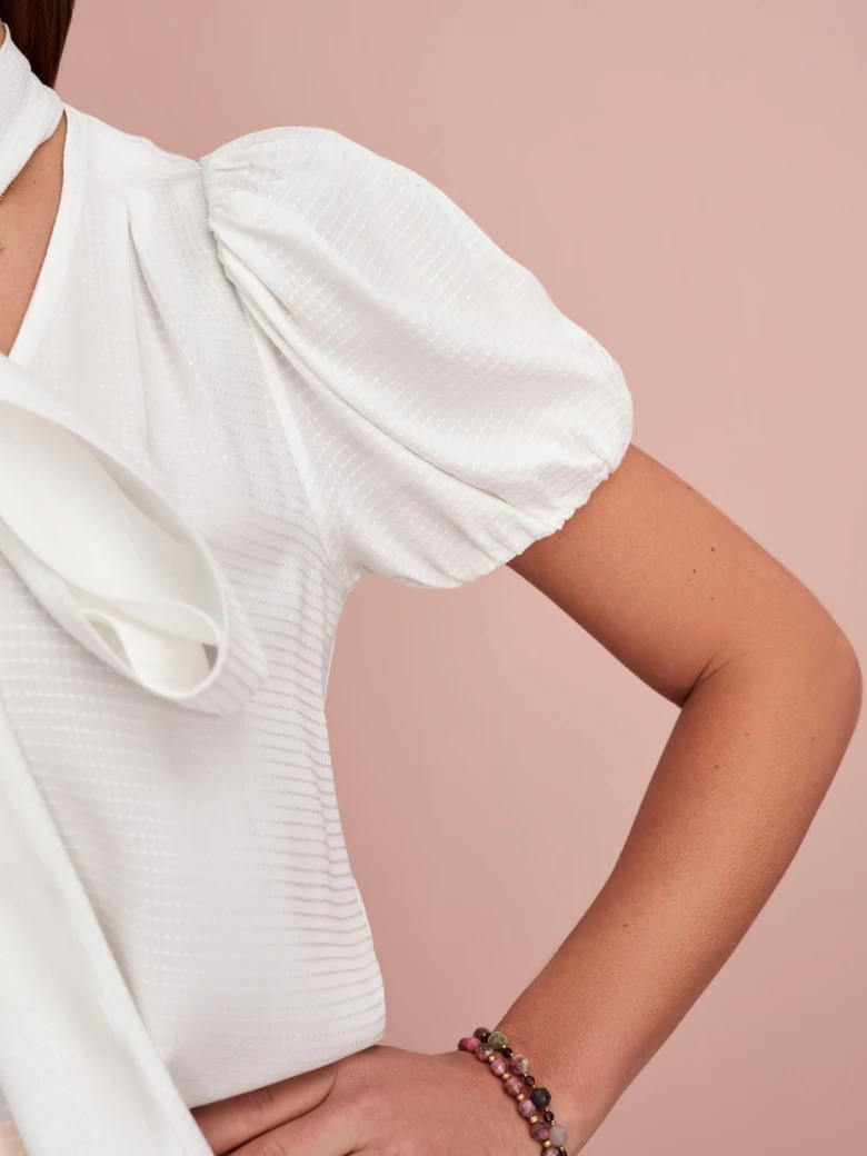 WHITE BLOUSE WITH SASH