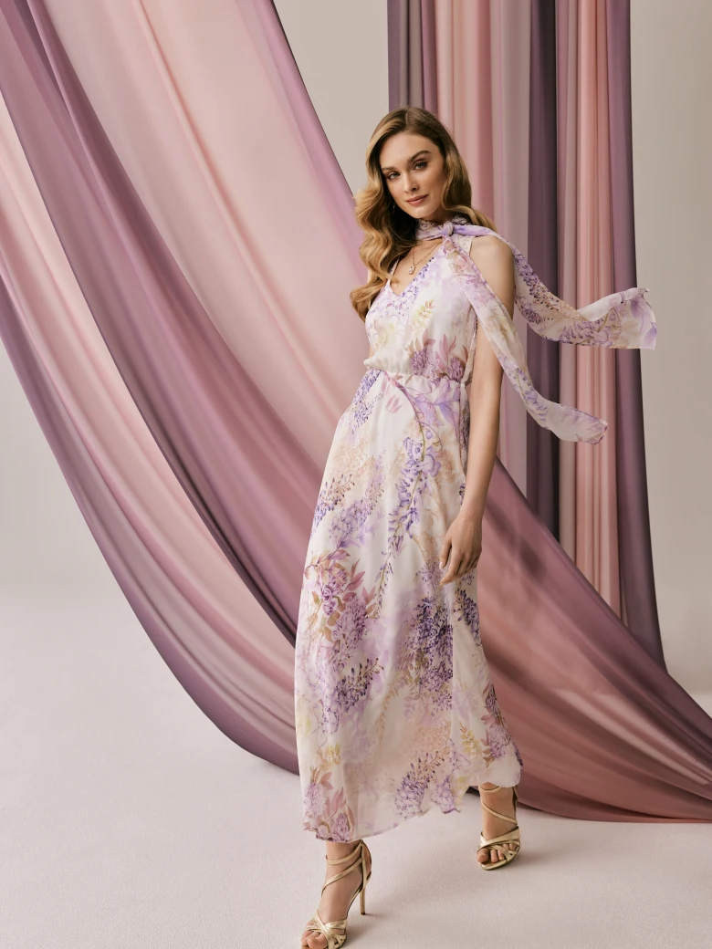 Sukienka maxi w kwiaty