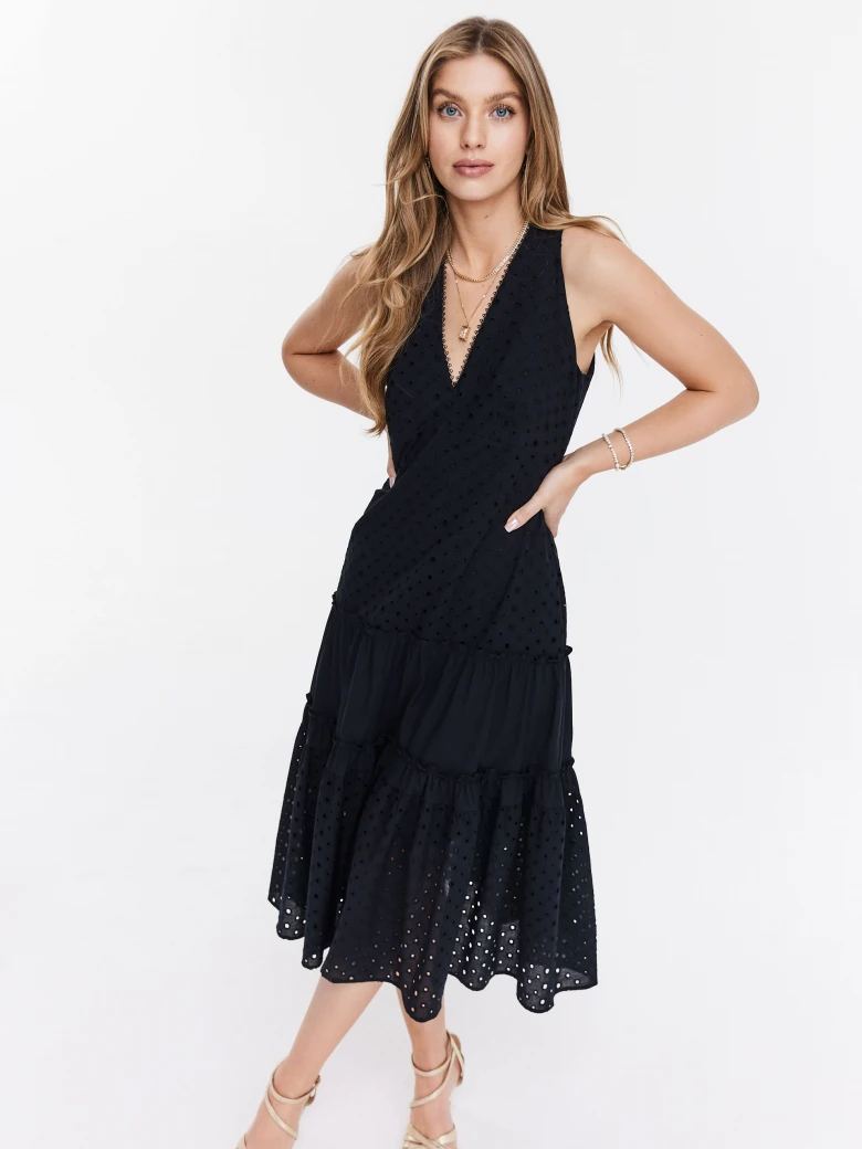 Openwork midi dress with triangle neckline