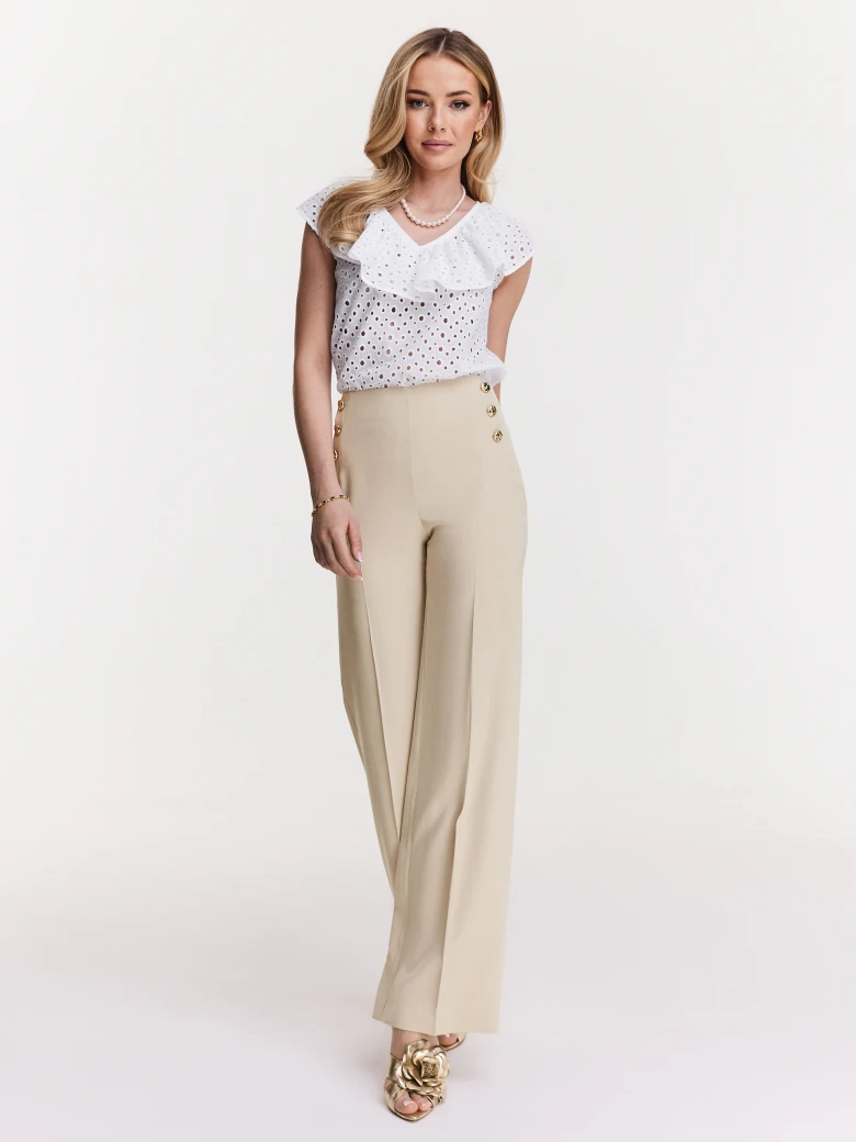 White blouse with V neckline
