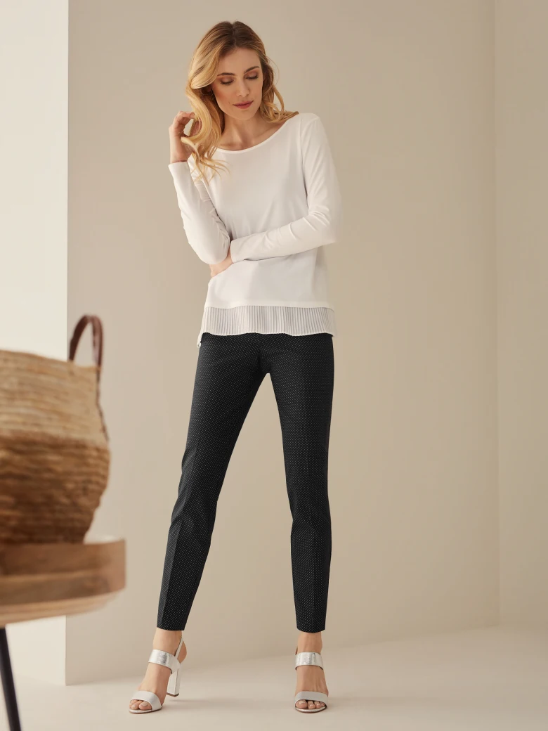 BLOUSE WITH PLEAT AT BOTTOM