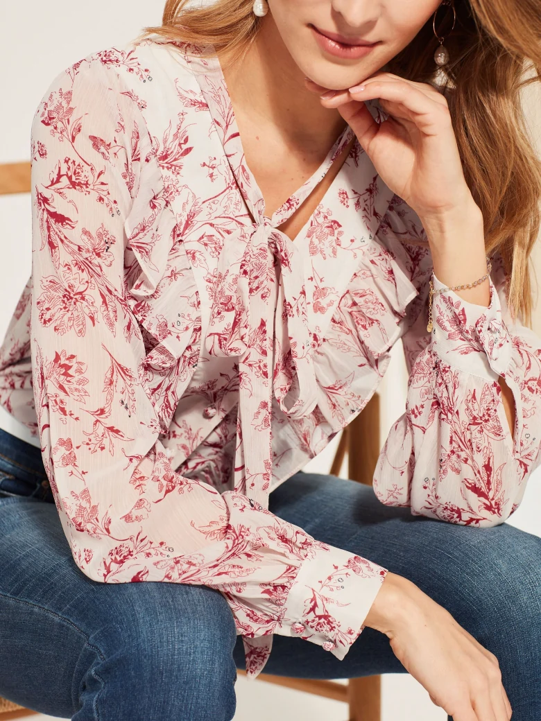 ROMANTIC BLOUSE