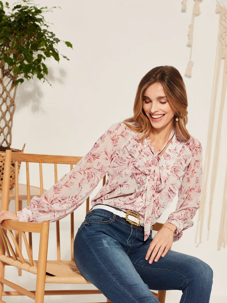 ROMANTIC BLOUSE
