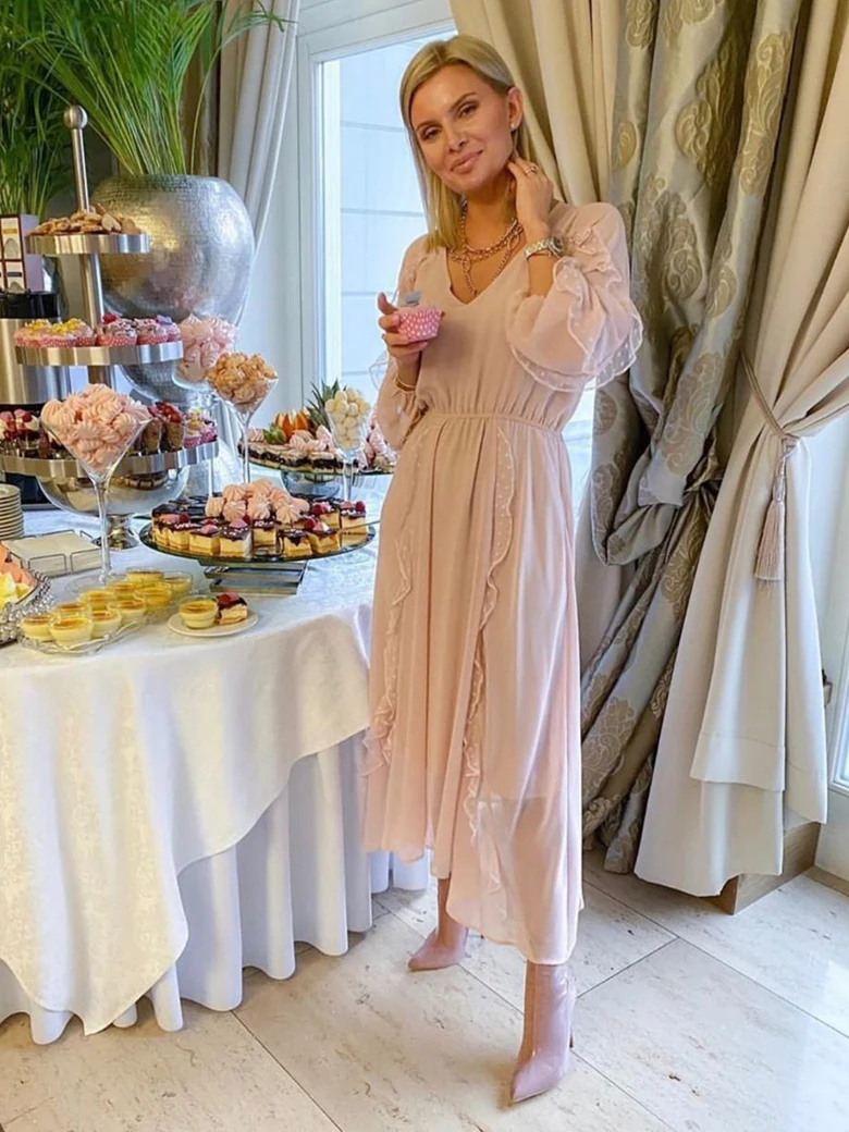 ETHEREAL DRESS WITH RUFFLES