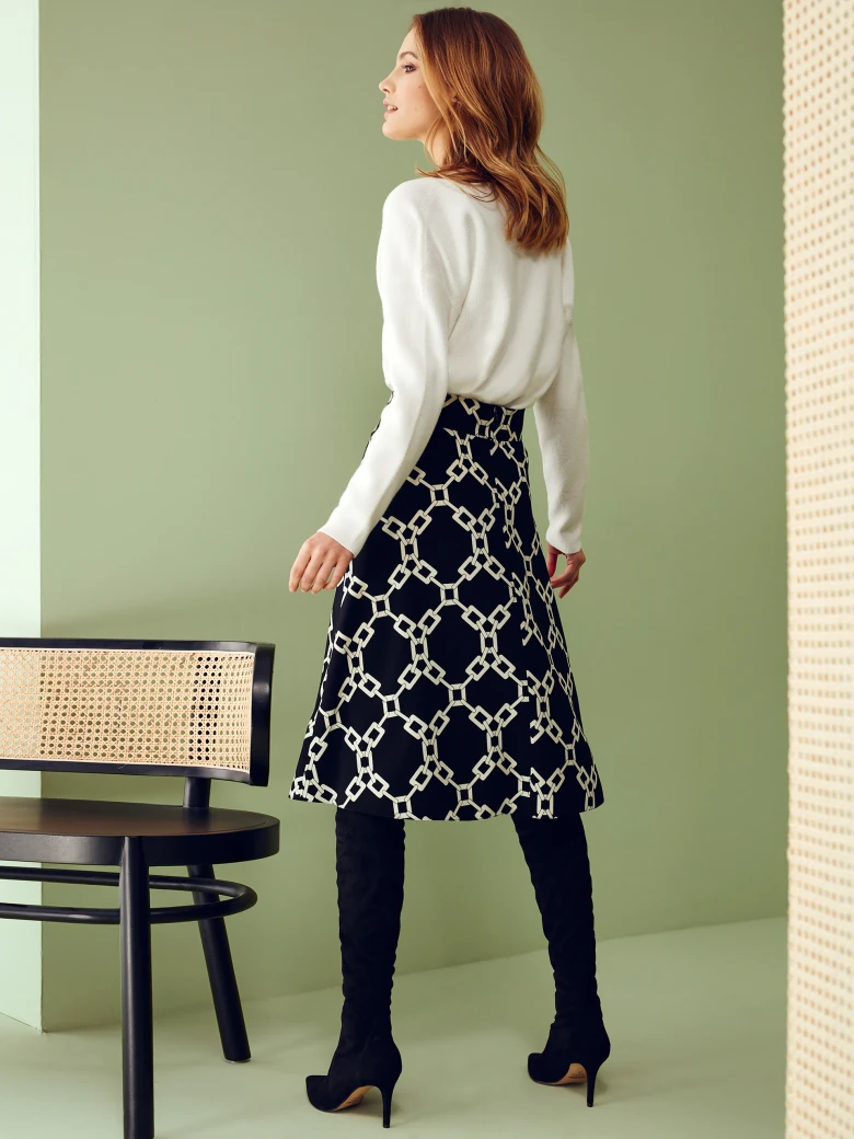 CARDIGAN WITH BIG BUTTONS