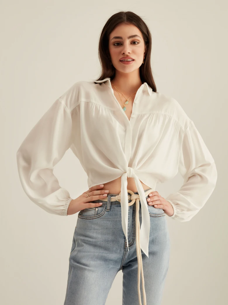 WHITE BLOUSE WITH BINDING