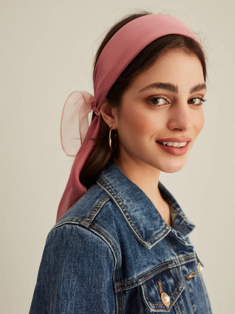 DENIM JACKET WITH PEARL BUTTONS