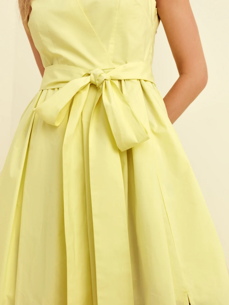 YELLOW DRESS WITH V-SHAPE NECKLINE