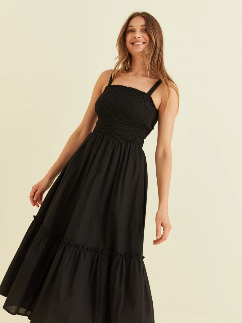 LONG BLACK DRESS WITH RUFFLES