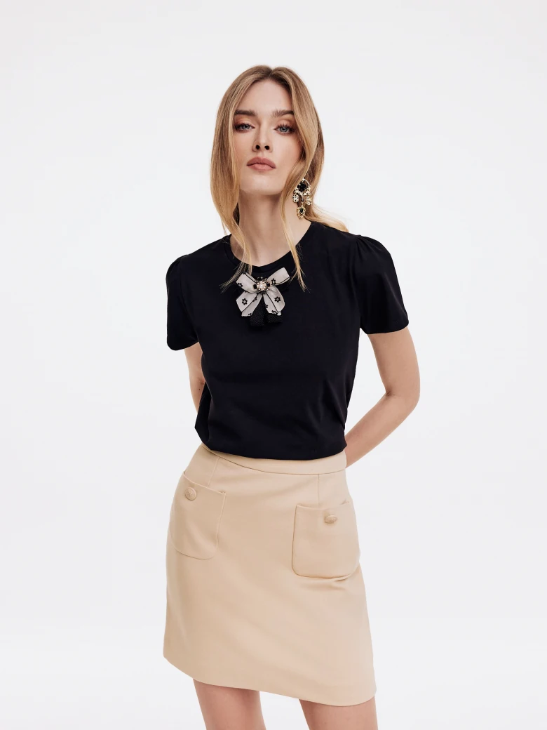 Black blouse with bow and short sleeves