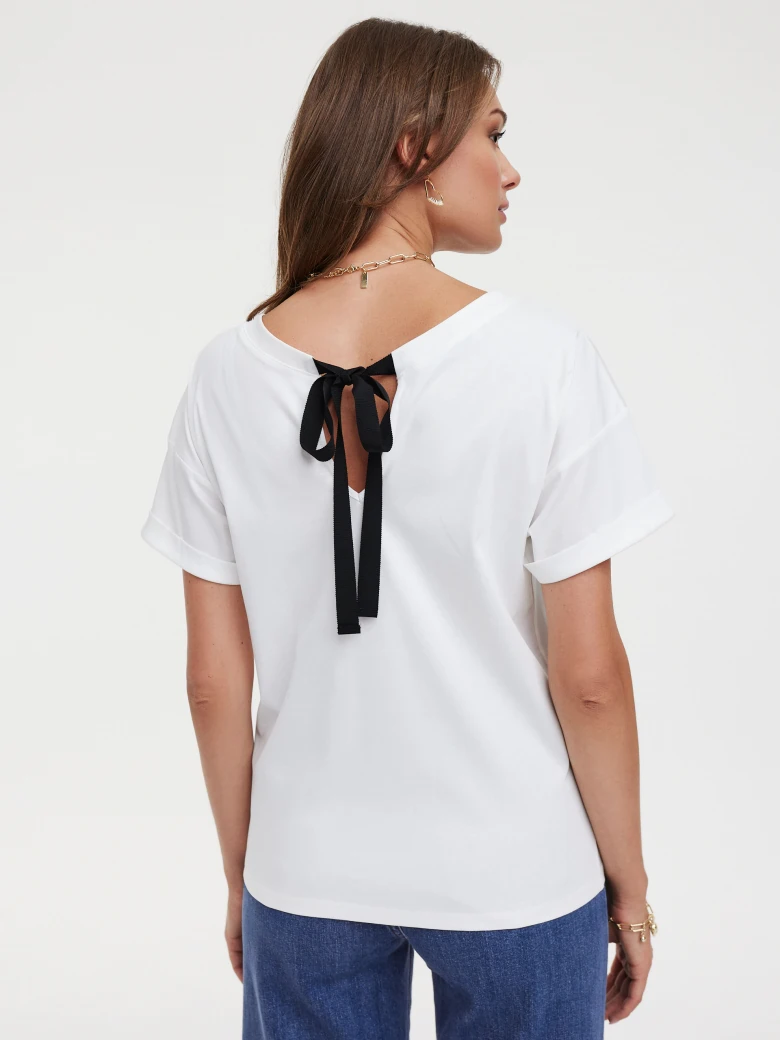 White loose blouse with tie at the back
