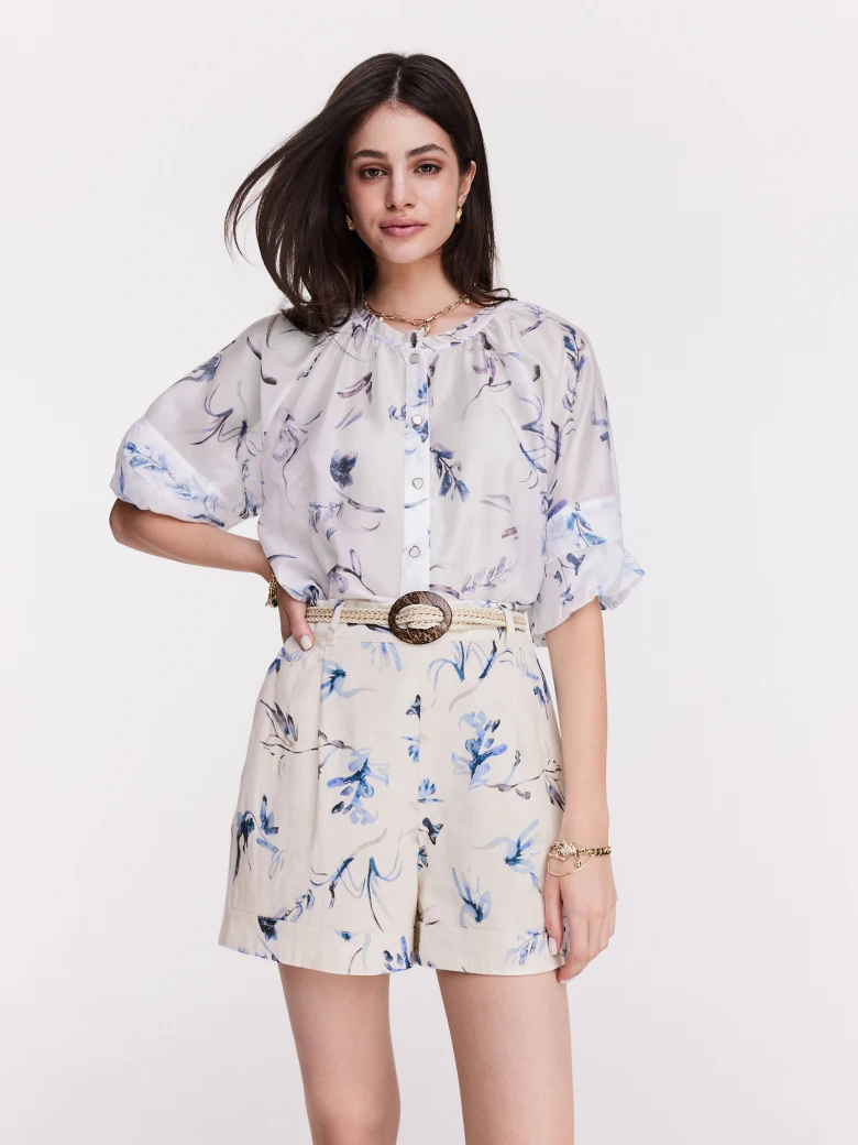 Airy button-down blouse with floral pattern