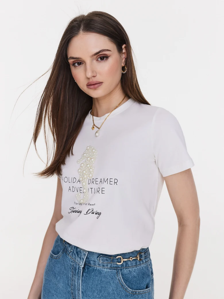 Cotton white T-shirt with applique