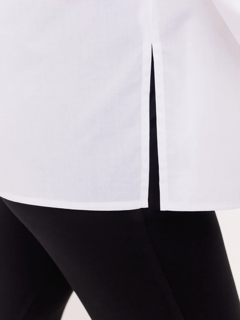 Loose white cotton shirt