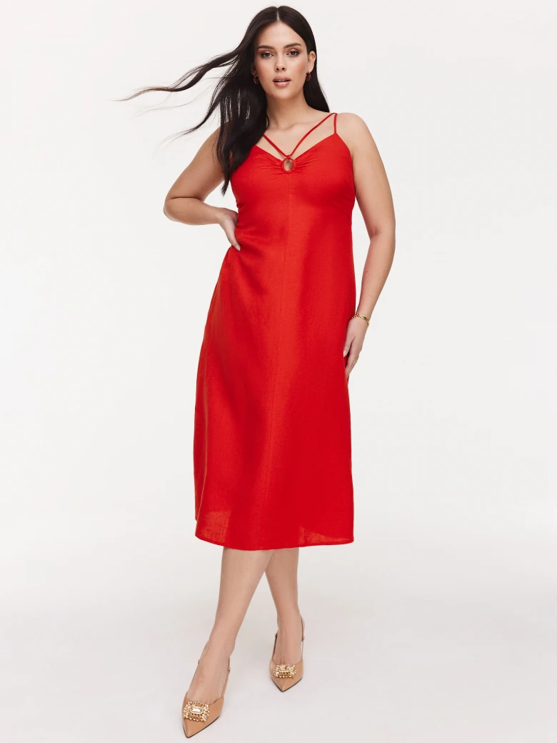 Elegant red strapless dress
