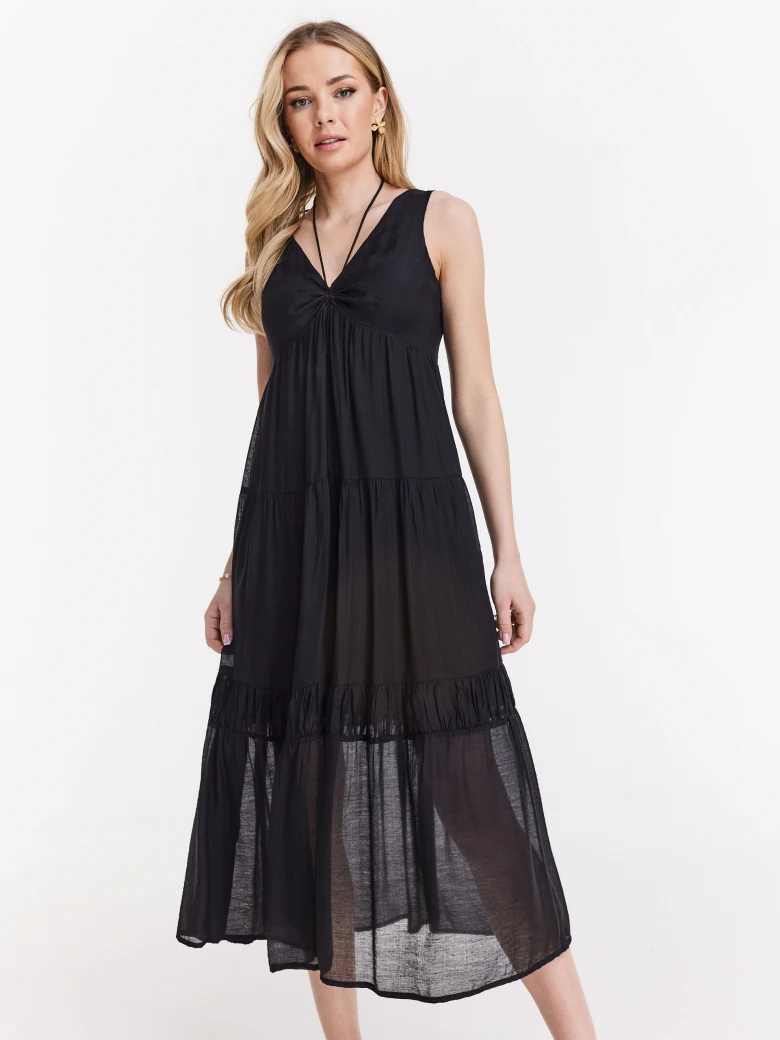 Black loose dress with neckline