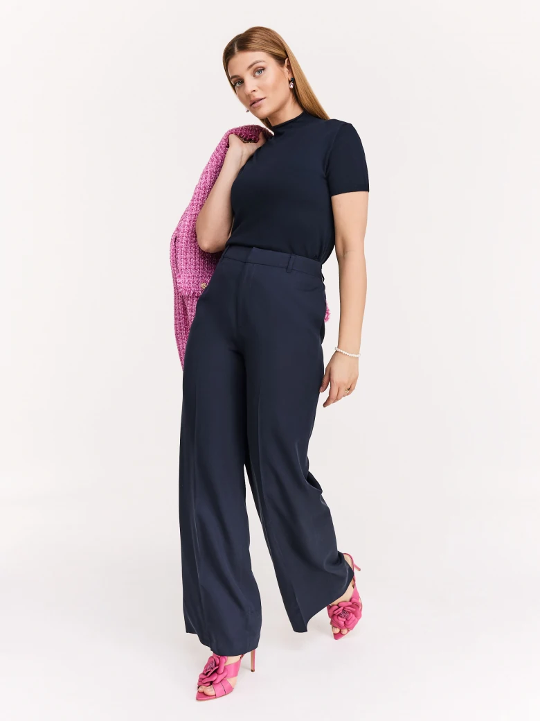 Navy blue pants with wide legs