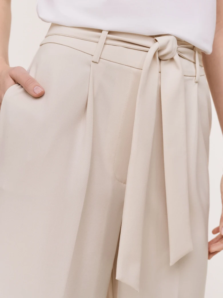 Loose beige viscose pants