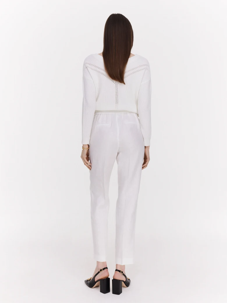 Linen cigarette pants in white color