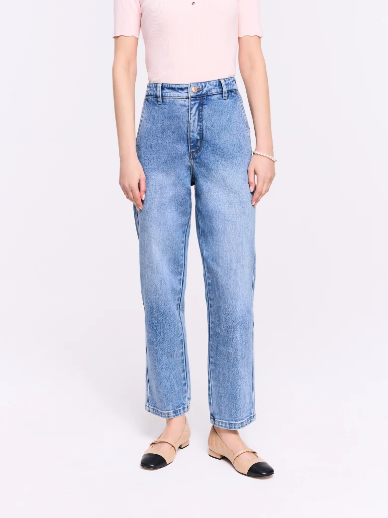 Blue distressed jeans