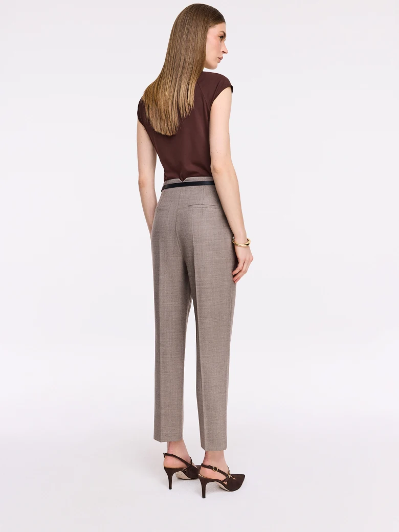 Elegant trousers with wool in taupe