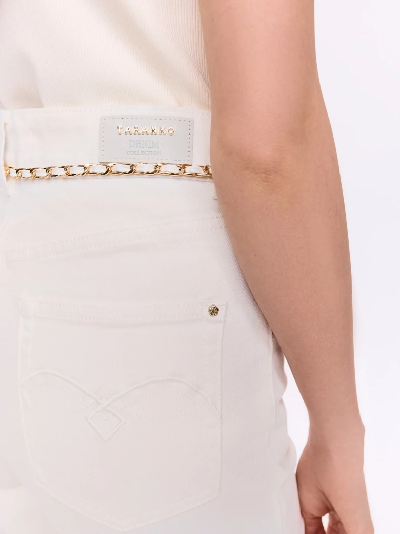 Simple cream jeans with a decorative belt