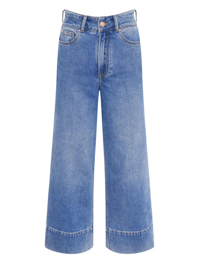 Jeans with ⅞ length legs