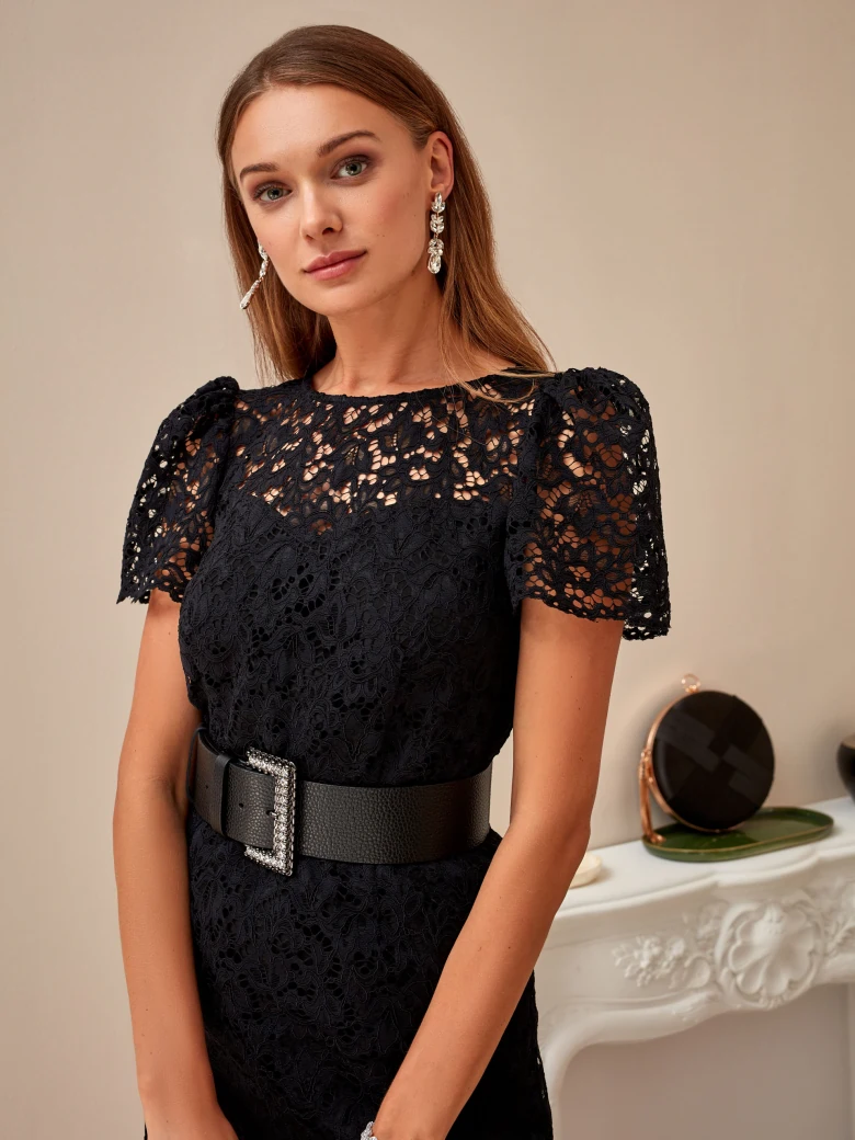 BLACK LACE DRESS