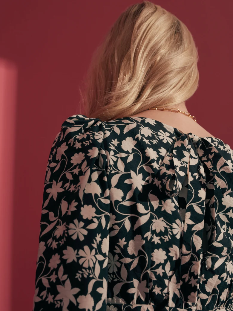 MIDI DRESS WITH FLORAL PATTERN